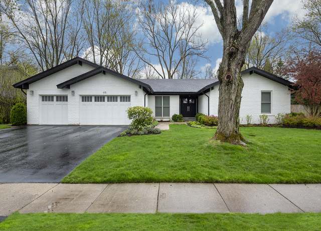 Property at 975 North Ave, Deerfield, IL 60015, 4 beds, 4.5 baths
