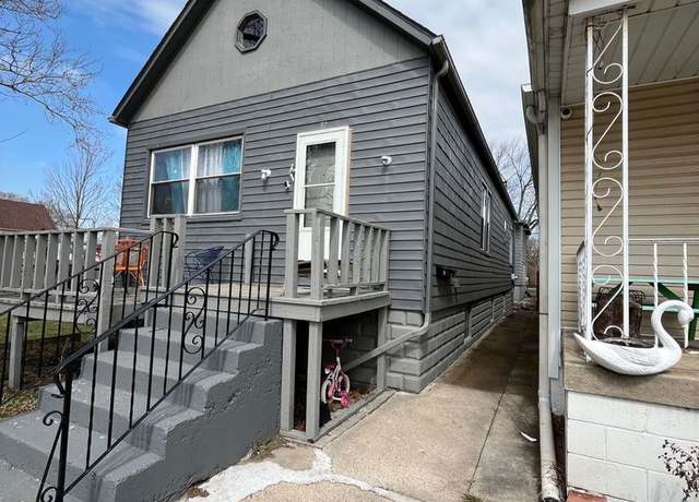 Property at 32 155th Pl, Calumet City, IL 60409, 6 beds, 2 baths
