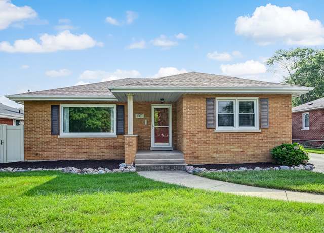 Property at 17157 69th Ave, Tinley Park, IL 60477, 4 beds, 2 baths