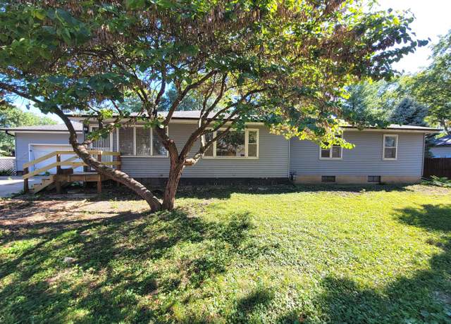 Property at 204 Williams St, Henry, IL 61537, 4 beds, 1.5 baths