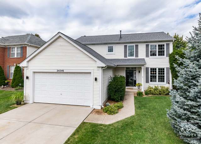 Property at 24246 W White Oak Dr, Plainfield, IL 60585, 5 beds, 3.5 baths