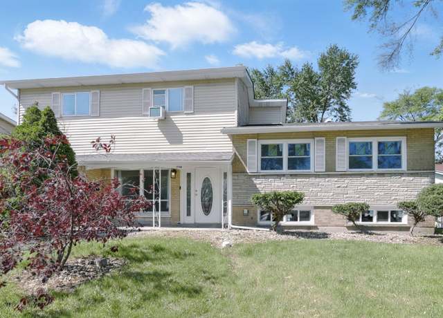 Property at 17704 Grandview Dr, Hazel Crest, IL 60429, 4 beds, 2.5 baths