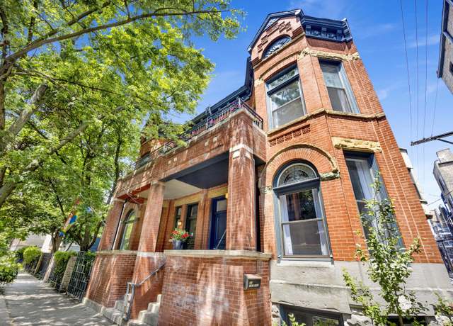 Property at 514 W Grant Pl, Chicago, IL 60614, 5 beds, 3.5 baths