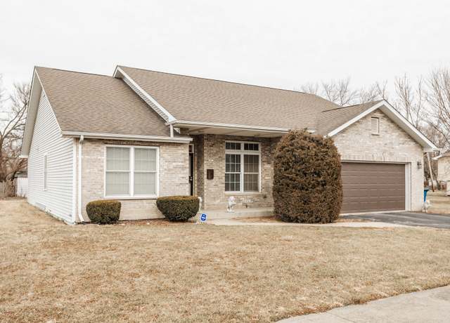 Property at 604 E 154th St, Phoenix, IL 60426, 3 beds, 2 baths