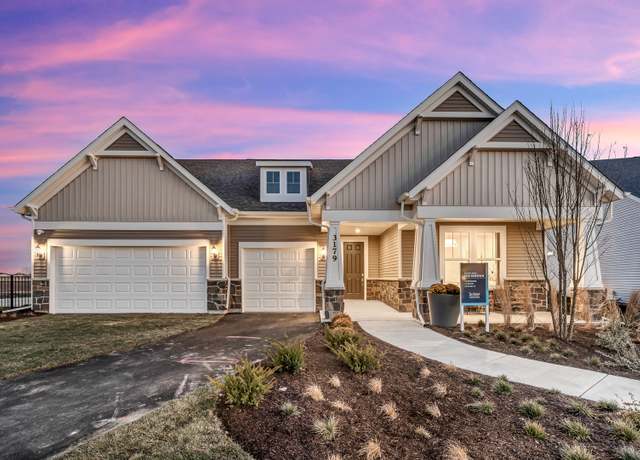 Property at 3237 Lincoln Prairie Blvd, Aurora, IL 60503, 3 beds, 2.5 baths