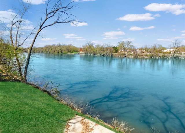 Property at 226 S Blackhawk Blvd, Rockton, IL 61072