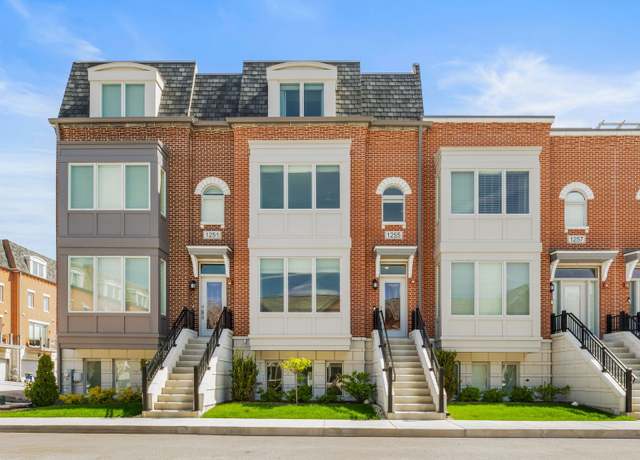 Property at 1255 Gateway Ct, Northbrook, IL 60062, 3 beds, 2.5 baths
