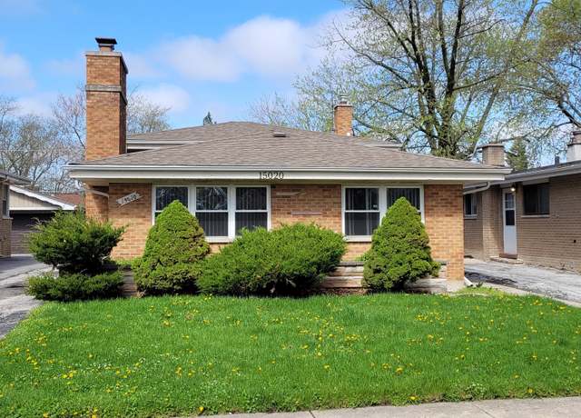 Property at 15020 Oak St, Dolton, IL 60419, 4 beds, 1.5 baths