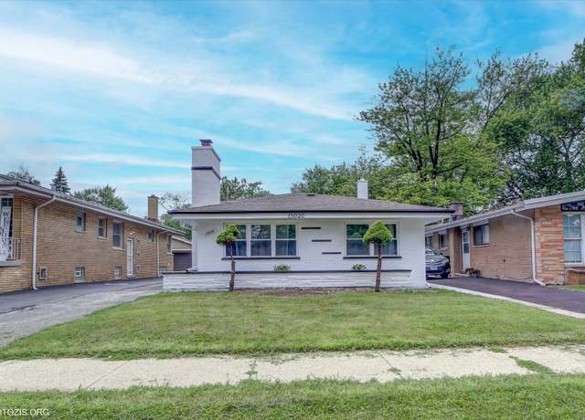 Property at 15020 Oak St, Dolton, IL 60419, 4 beds, 1.5 baths