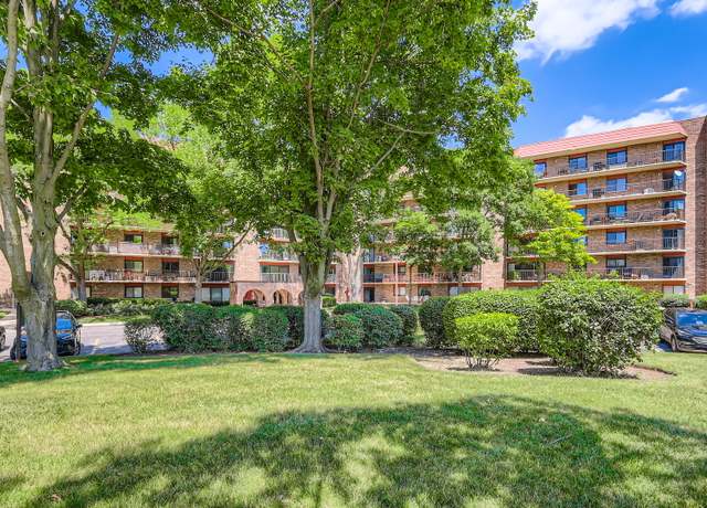 Property at 35 S Baybrook Dr #609, Palatine, IL 60074, 2 beds, 2 baths