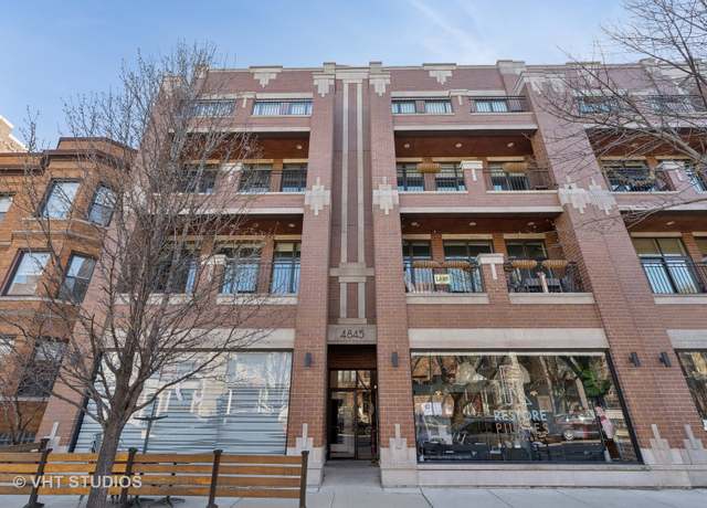 Property at 4845 N Damen Ave Unit 3S, Chicago, IL 60625, 3 beds, 2 baths