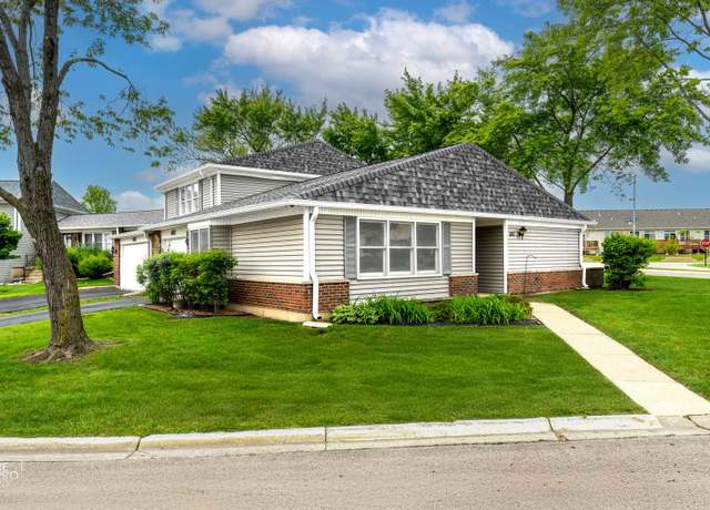 Property at 401 Monet Cir, Bolingbrook, IL 60440, 3 beds, 1.5 baths