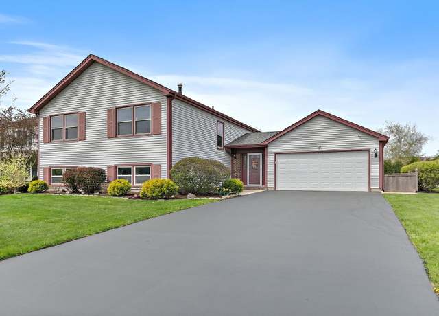 Property at 705 Old Mill Grove Rd, Lake Zurich, IL 60047, 4 beds, 2.5 baths
