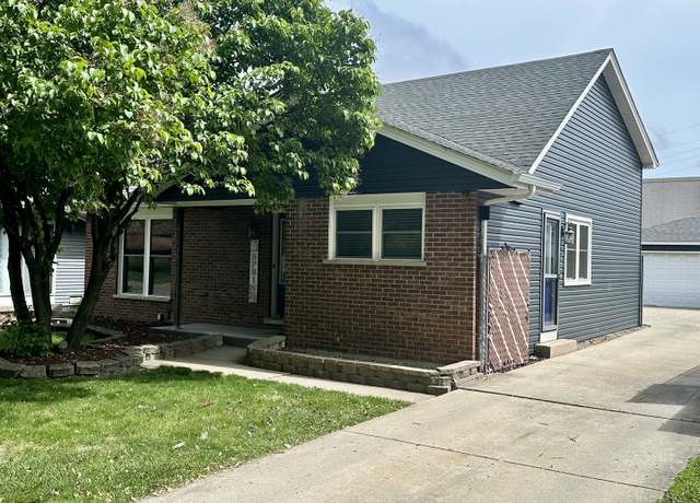 Property at 13005 S Blossom Dr, Alsip, IL 60803, 3 beds, 2 baths