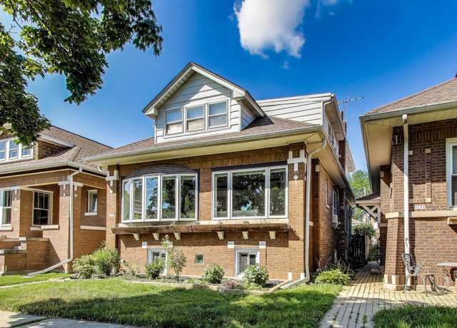 Property at 5262 N Lind Ave, Chicago, IL 60630, 4 beds, 4 baths