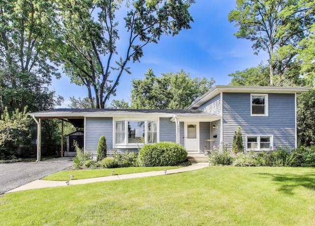 Property at 1005 Castlewood Ln, Deerfield, IL 60015, 4 beds, 2 baths