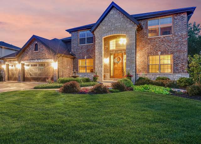 Property at 16446 W Cottonwood Ln, Lockport, IL 60441, 4 beds, 2.5 baths