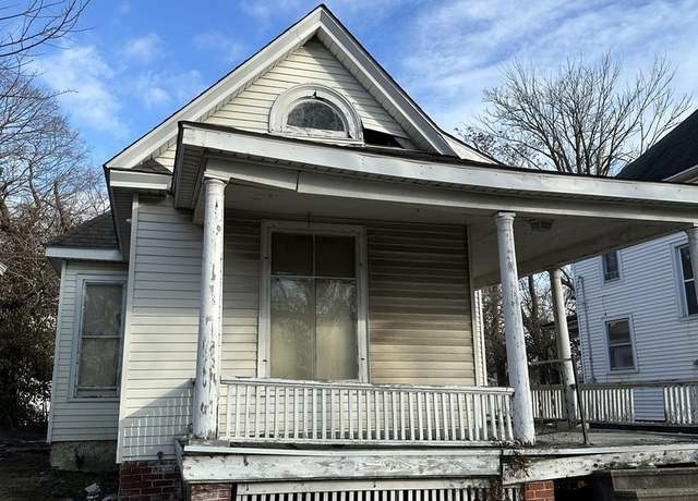 Property at 1568 N Main St, Decatur, IL 62526, 2 beds, 1 bath