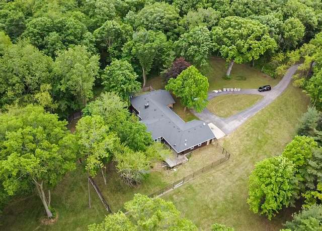 Property at 43 Nawakwa Ln, Yorkville, IL 60560, 4 beds, 2 baths
