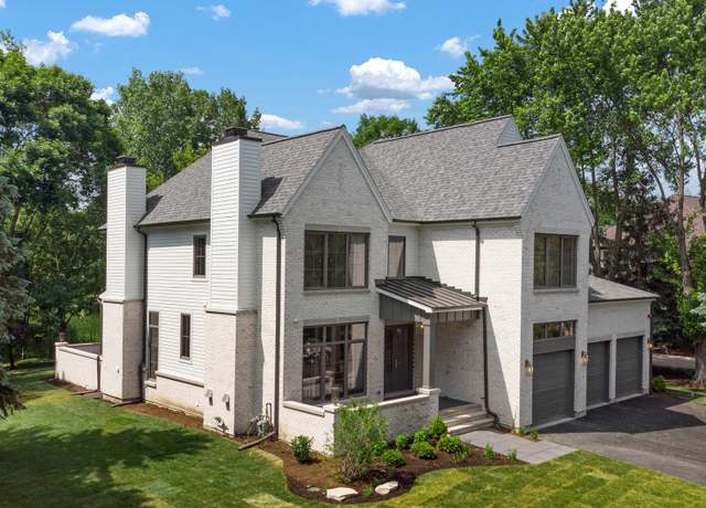 Property at 610 Fairfield Dr, Barrington, IL 60010, 4 beds, 5.5 baths