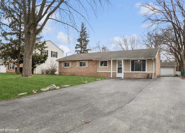 Property at 533 Redwood Rd, Bolingbrook, IL 60440, 4 beds, 2 baths