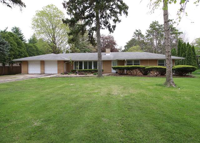 Property at 14521 S Naperville Rd, Plainfield, IL 60544, 3 beds, 1.5 baths