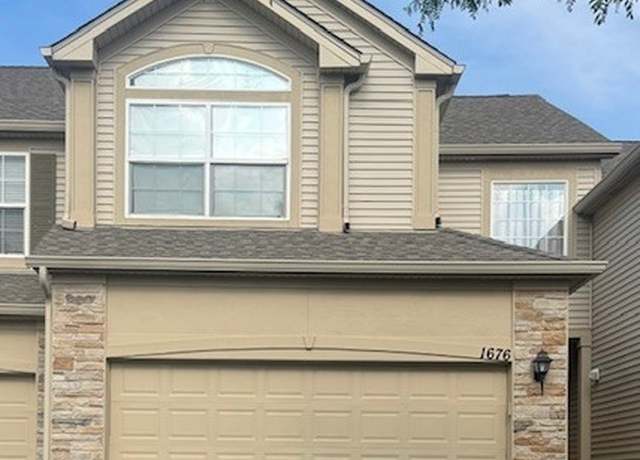 Property at 1676 Fredericksburg Ln, Aurora, IL 60503, 2 beds, 2.5 baths