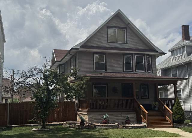Property at 3416 Euclid Ave, Berwyn, IL 60402, 4 beds, 3.5 baths