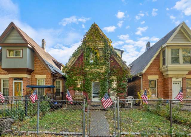 Property at 1033 S Claremont Ave, Chicago, IL 60612, 3 beds, 1 bath