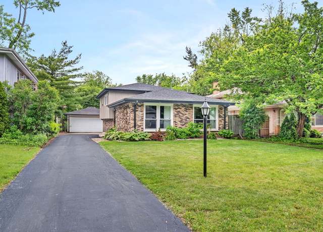 Property at 2533 Hickory Rd, Homewood, IL 60430, 4 beds, 2 baths