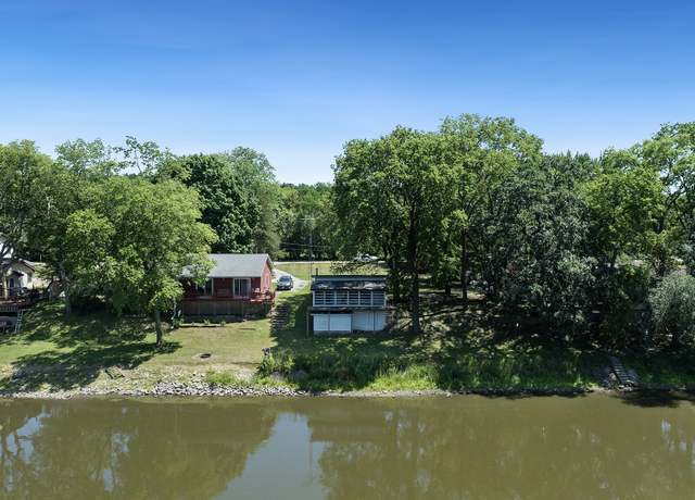 Property at 7198 S Rock Nation Rd, Dixon, IL 61021, 2 beds, 1 bath