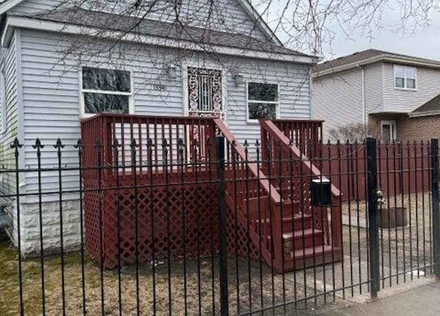 Property at 13341 S Avenue L, Chicago, IL 60633, 6 beds, 3 baths