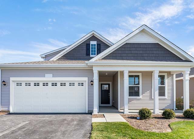Property at 880 Mesa Ln, Pingree Grove, IL 60140, 2 beds, 2 baths