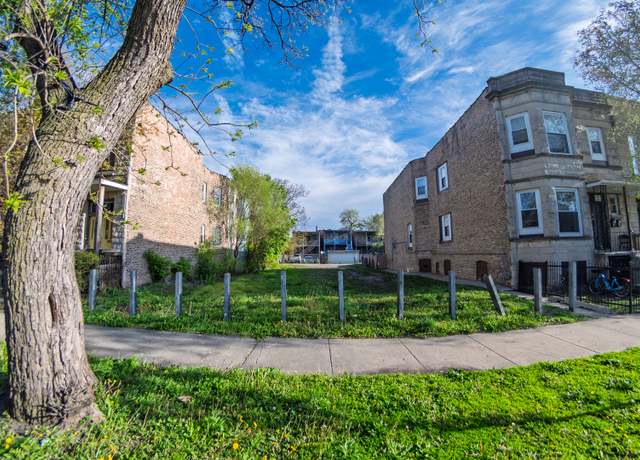 Property at 3135 W Flournoy St, Chicago, IL 60644