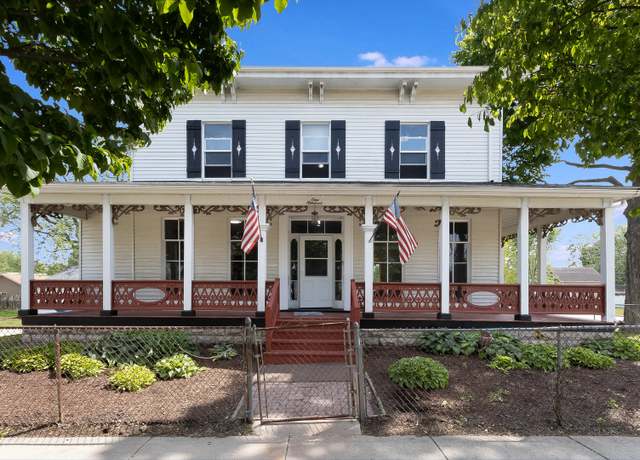 Property at 100 E Gardner St, Elwood, IL 60421, 4 beds, 2.5 baths