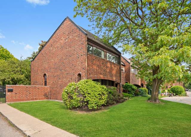 Property at 924 S May St, Chicago, IL 60607, 3 beds, 1.5 baths
