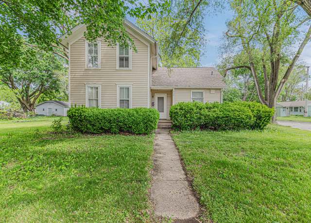Property at 552 Walnut Ave, Elgin, IL 60123, 3 beds, 1 bath