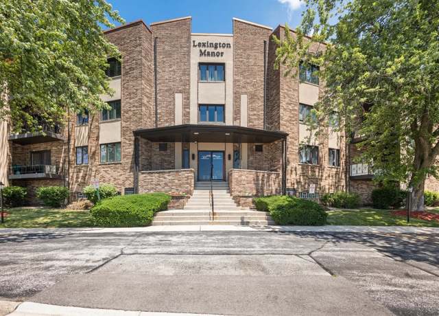 Property at 7100 W 95th St #110, Oak Lawn, IL 60453, 2 beds, 2 baths