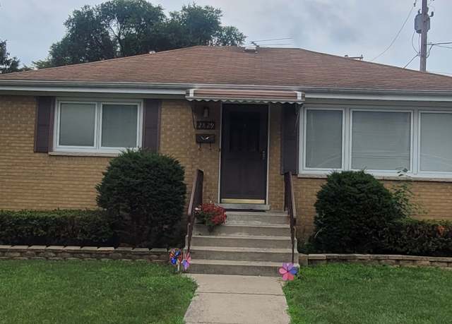 Property at 2829 Elder Ln, Franklin Park, IL 60131, 2 beds, 2 baths
