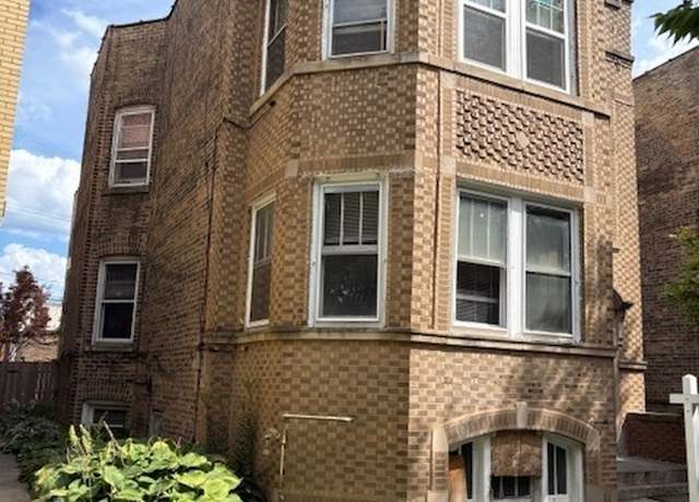 Property at 6141 N Campbell Ave, Chicago, IL 60659, 6 beds, 2.5 baths