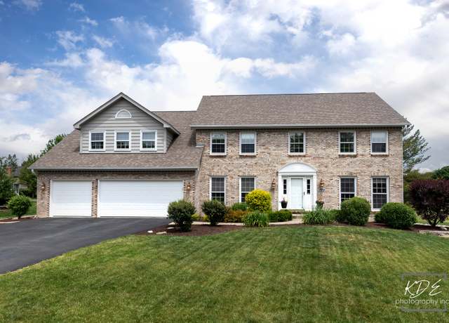 Property at 1309 Brunswick Ct, Naperville, IL 60540, 5 beds, 4 baths