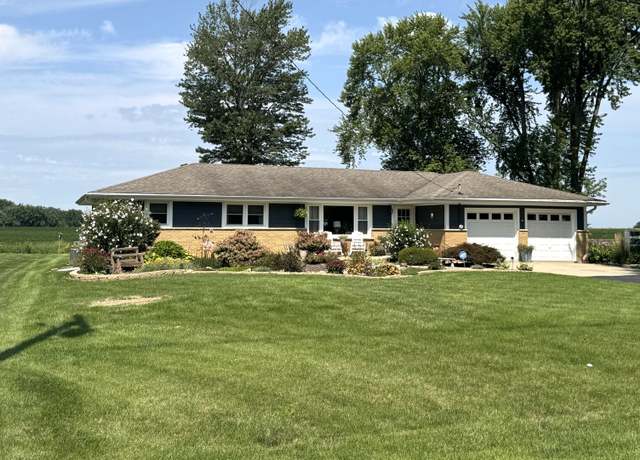Property at 1554 S Sandbar Rd, Kankakee, IL 60901, 3 beds, 1.5 baths