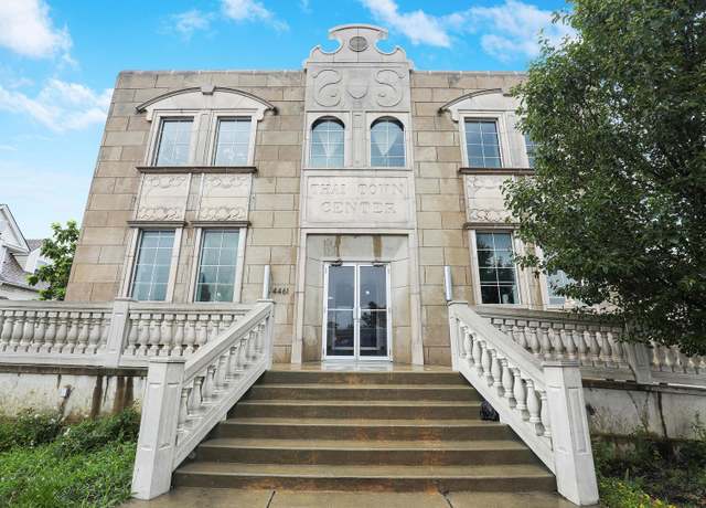 Property at 4461 N Pulaski Rd, Chicago, IL 60630