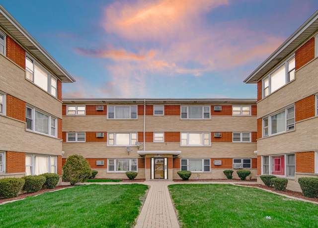 Property at 6939 S Pulaski Rd Unit D3, Chicago, IL 60629, 2 beds, 1 bath