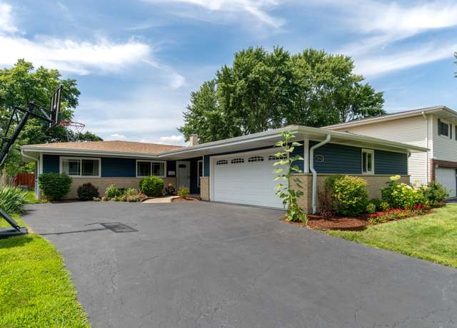 Property at 1416 June Ln, Lombard, IL 60148, 3 beds, 2 baths