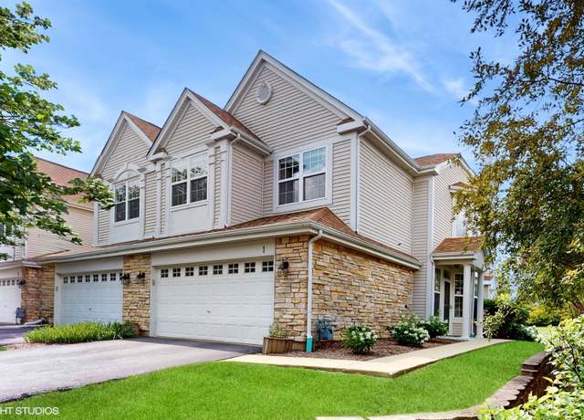Property at 1 Clara Ct, Algonquin, IL 60102, 3 beds, 2.5 baths