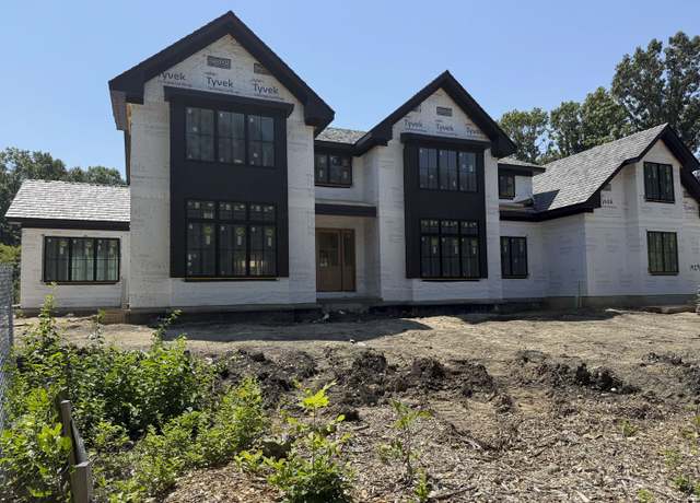 Property at 1959 Windridge Dr, Lake Forest, IL 60045, 6 beds, 5.5 baths