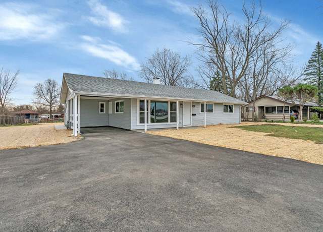 Property at 18431 Cicero Ave, Country Club Hills, IL 60478, 4 beds, 1.5 baths