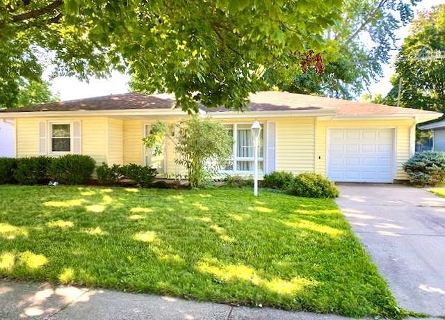 Property at 1403 E Le Fevre Rd, Sterling, IL 61081, 3 beds, 2 baths