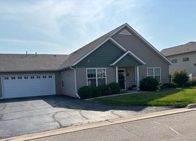 Property at 234 Lilac Ln #234, Rockford, IL 61107, 3 beds, 2 baths